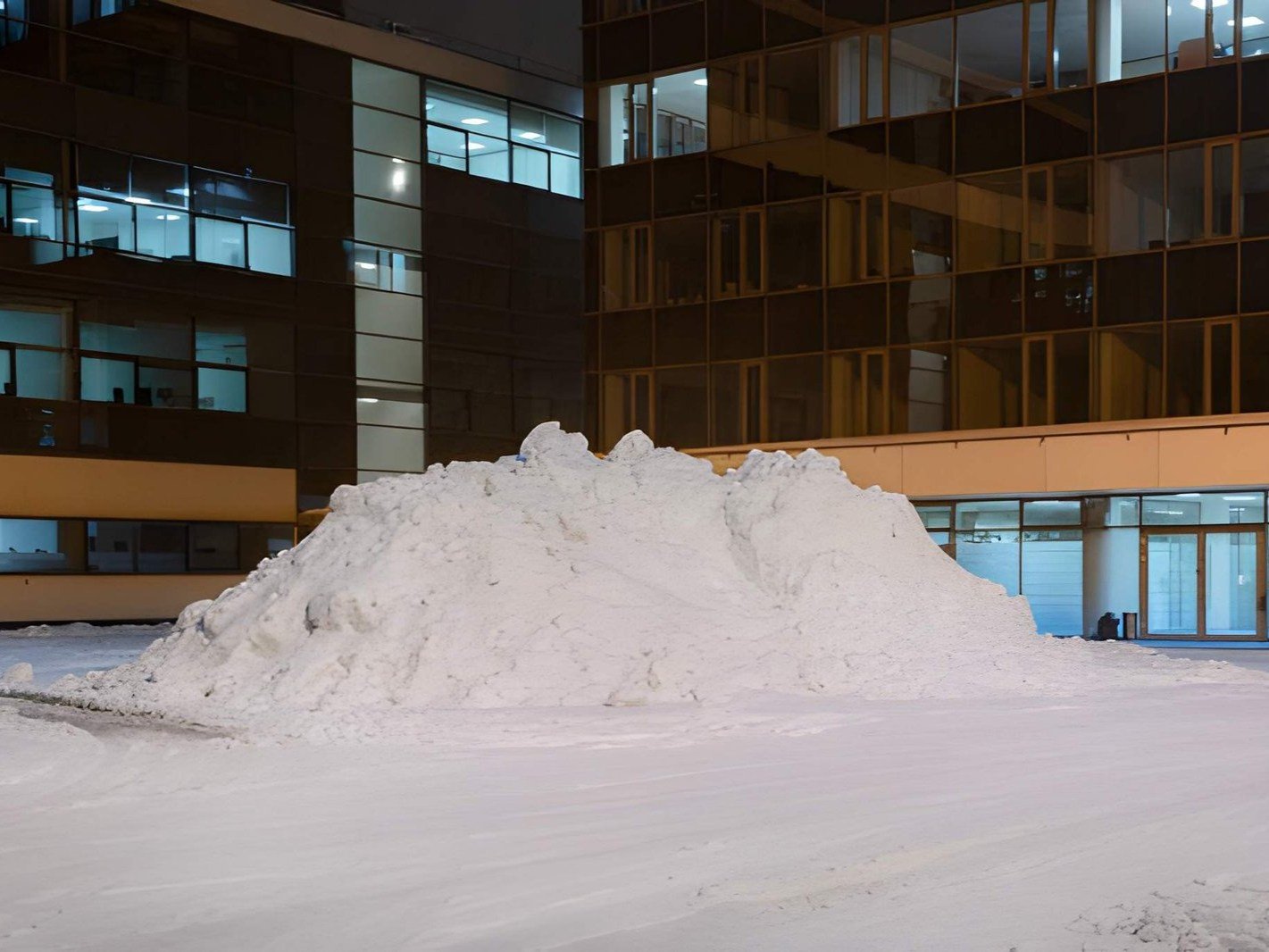 Snow removal in Auburndale
