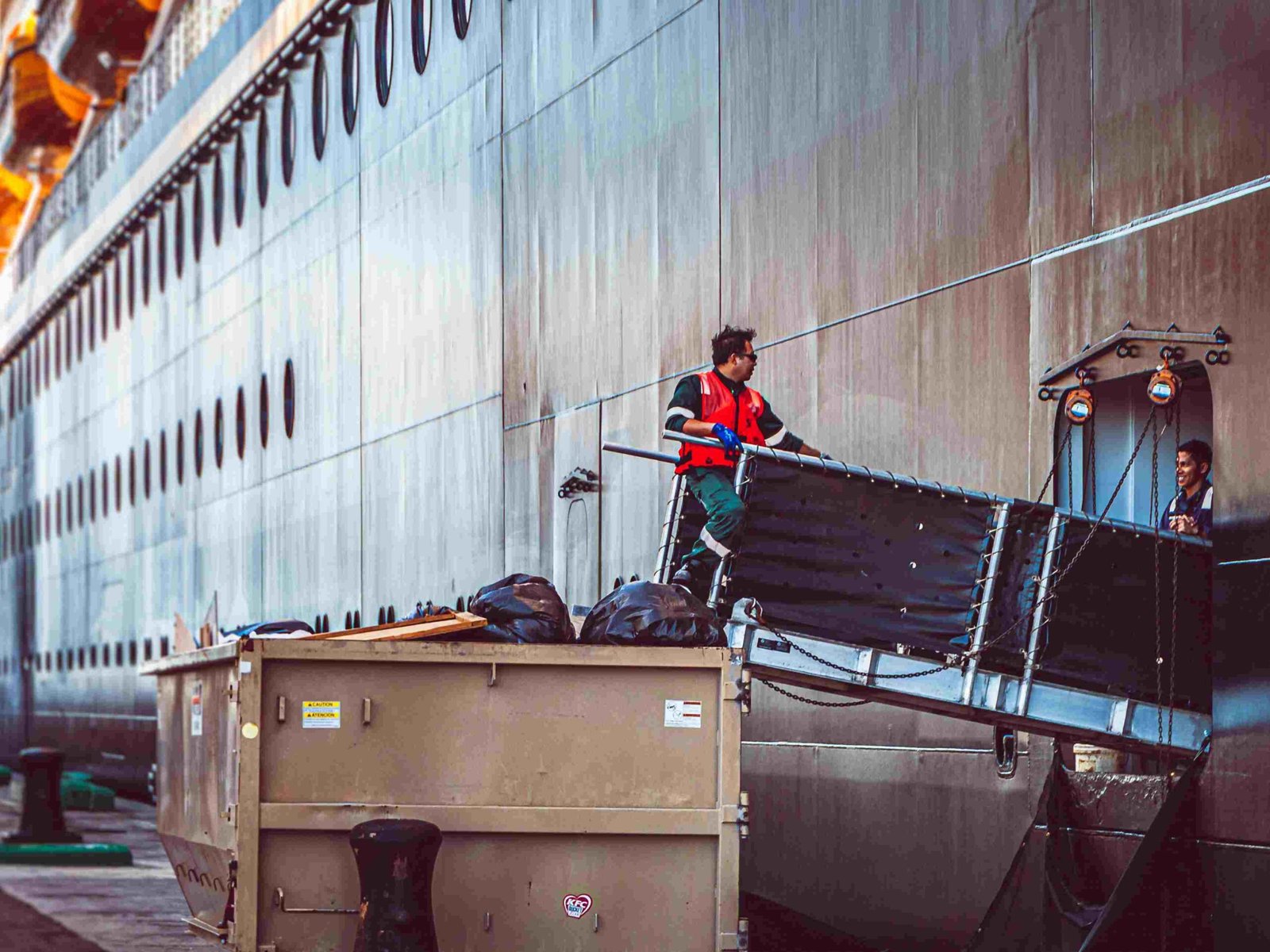 Commercial junk removal team at work