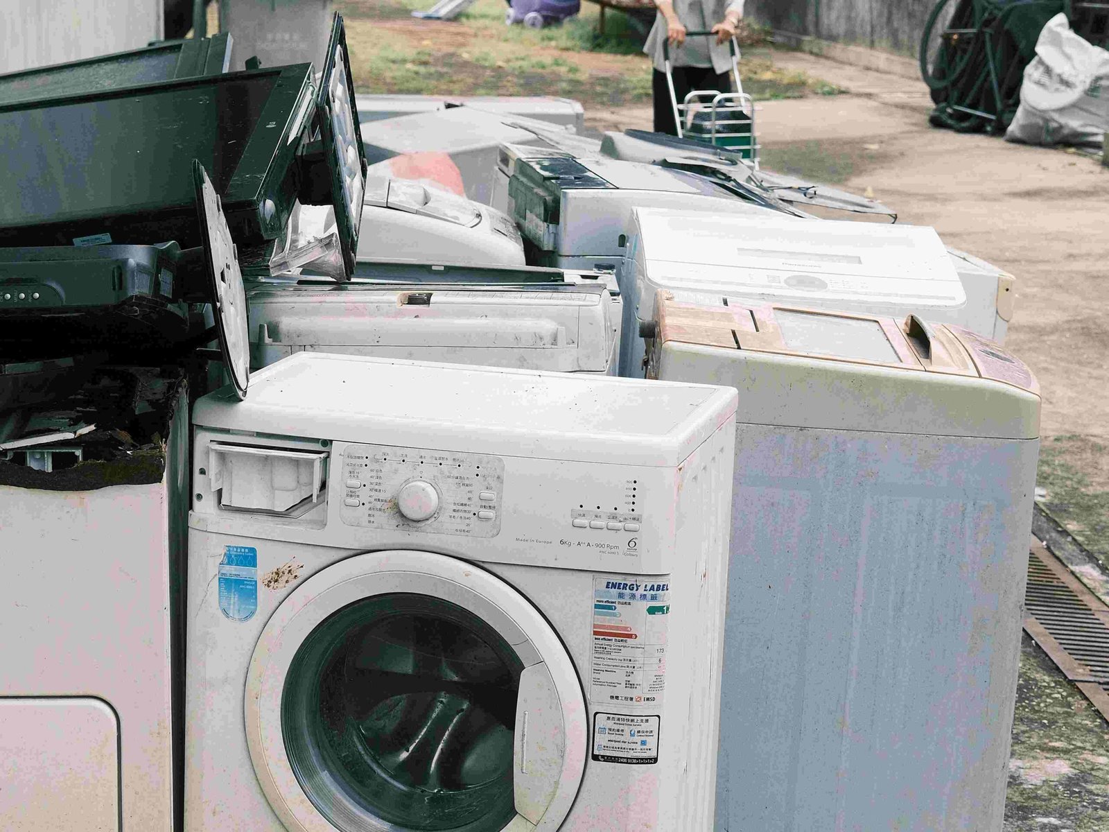 Appliance removal services in Natick
