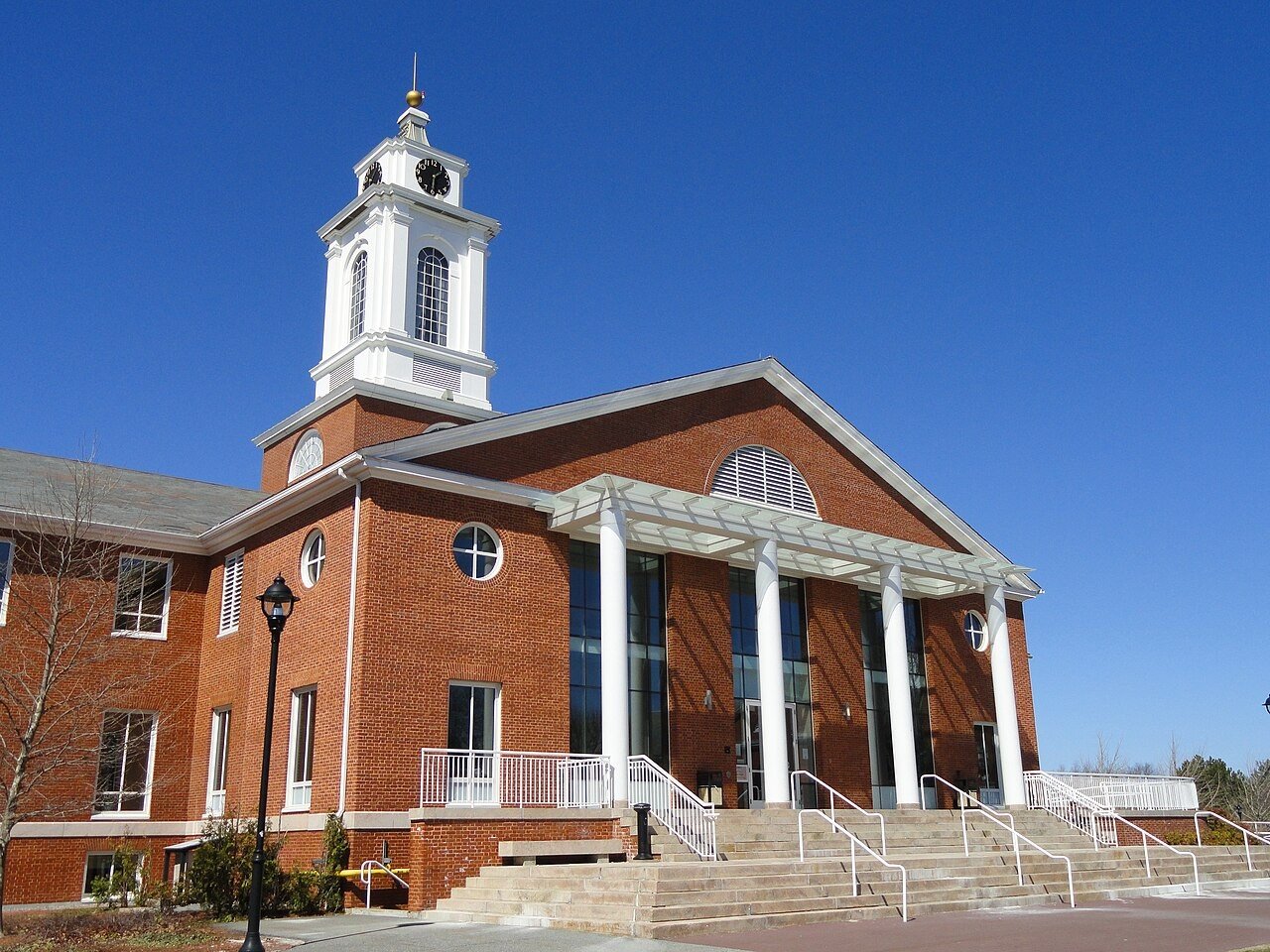 Bentley University Area