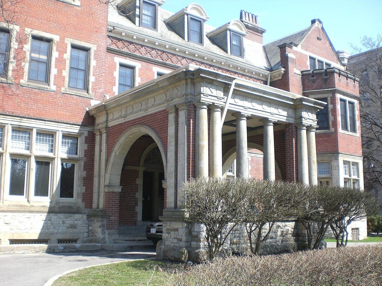 Regis College Area
